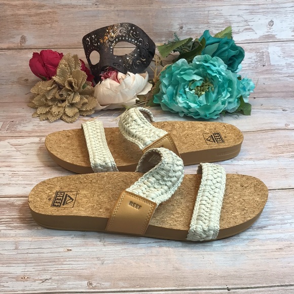 Reef Tan/White Cushion Vista Thread Sandals - Picture 7 of 7